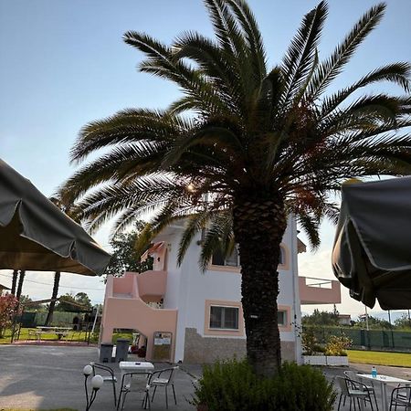 7Syn7 Aparthotel Oreoi Exterior foto