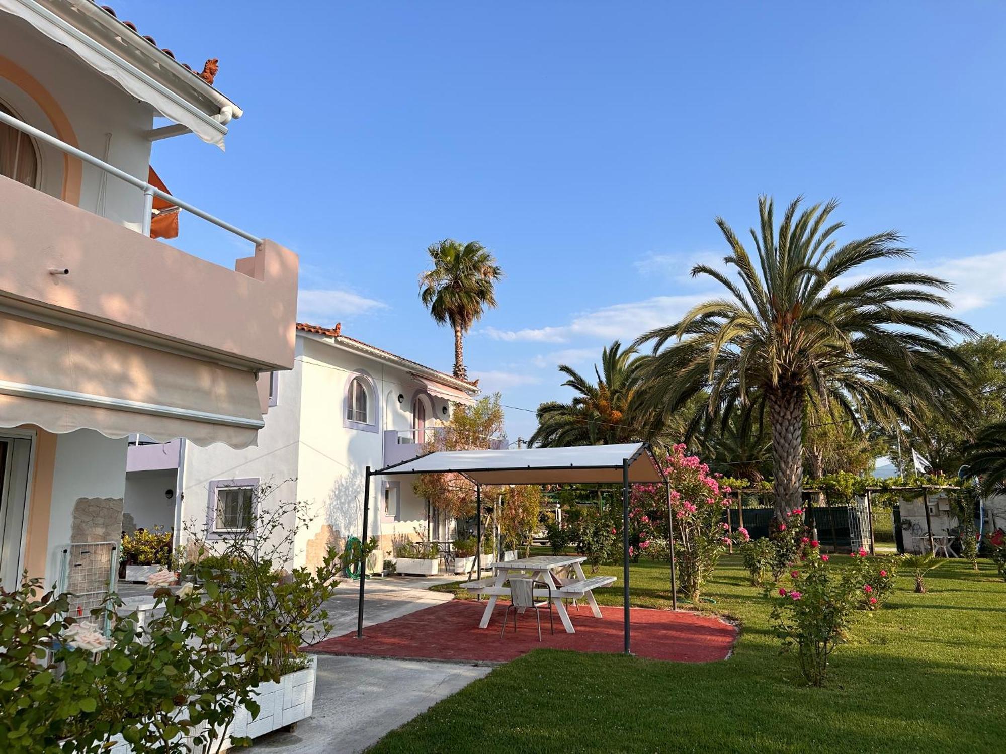 7Syn7 Aparthotel Oreoi Exterior foto